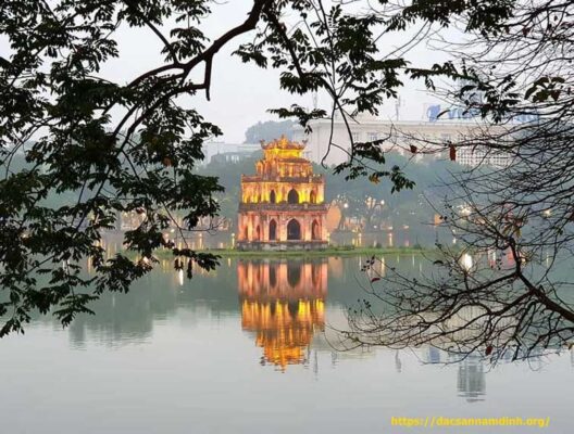 Thăm thủ đô Hà Nội ngày đông