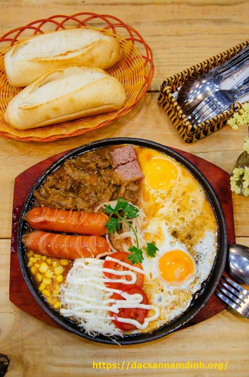 Bánh Mì Chảo Đà Lạt