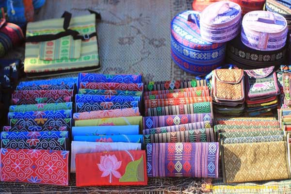 Đồ thổ cẩm Đà Lạt