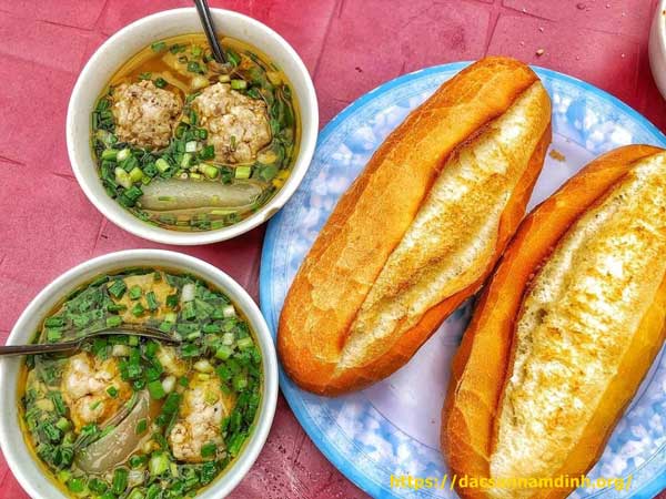 Bánh Mì Xíu Mại Đà Lạt