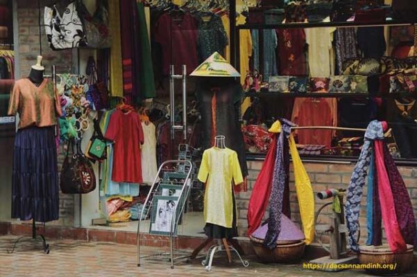Lụa Tơ Tằm - Top1 8Day thế giới trò chơi tài xỉu Hà Nội quà biếu