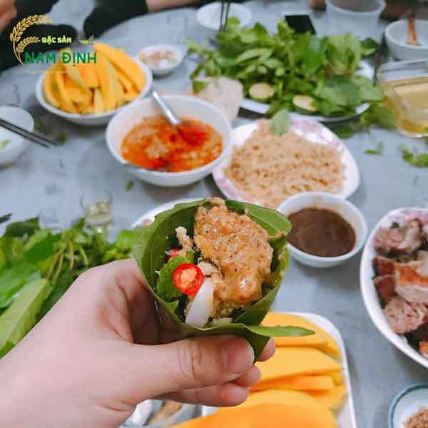 Hướng dẫn cách chuẩn bị và ăn Gỏi Nhệch Nghĩa Hưng khi mua hàng online về nhà ăn