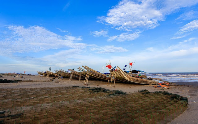 Bãi tắm Thịnh Long