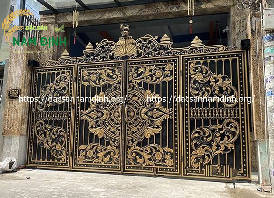 cổng nhôm đúc 4 cánh