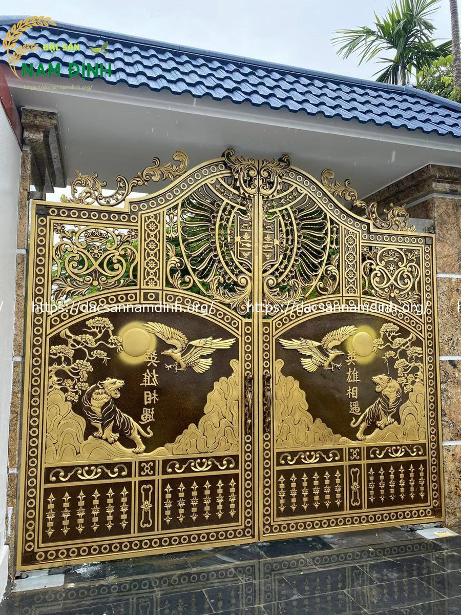 cổng nhôm đúc anh hùng tương ngộ