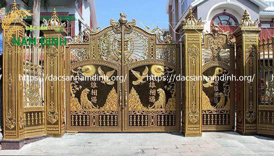 cổng nhôm đúc anh hùng tương ngộ