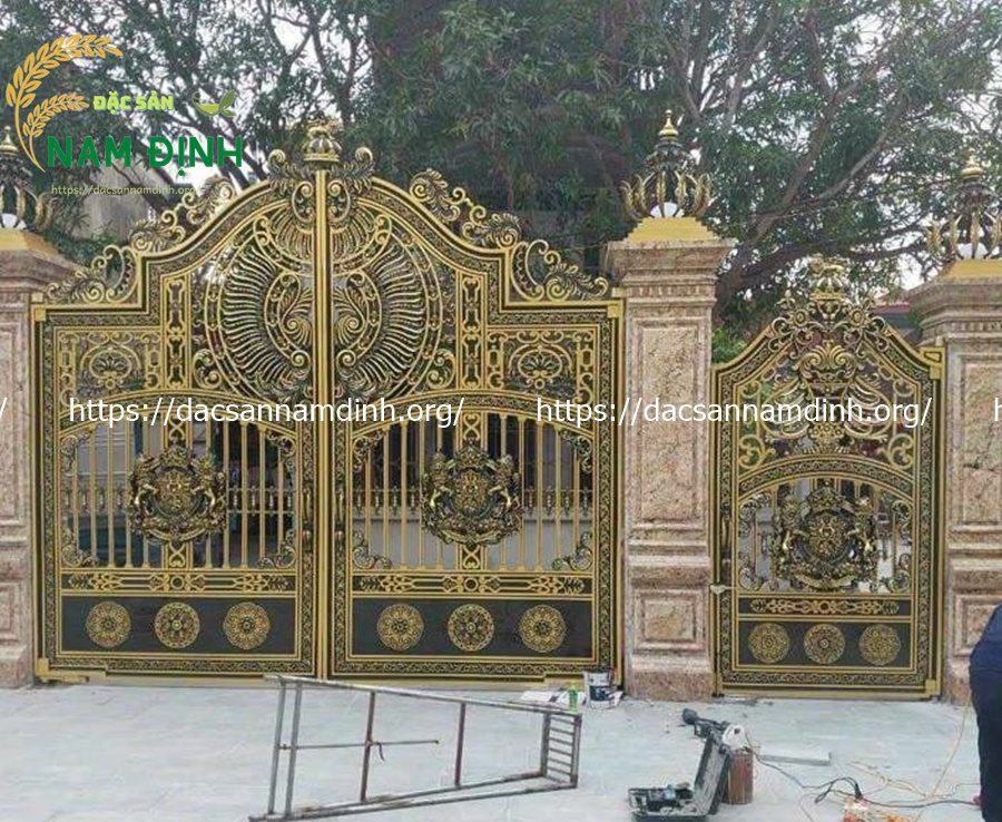 cổng nhôm đúc Buckingham