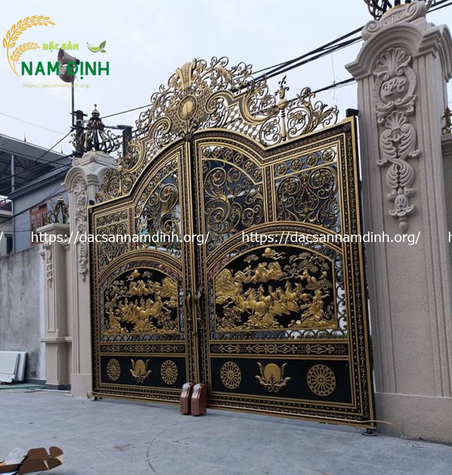 cổng nhôm đúc mã đáo thành công