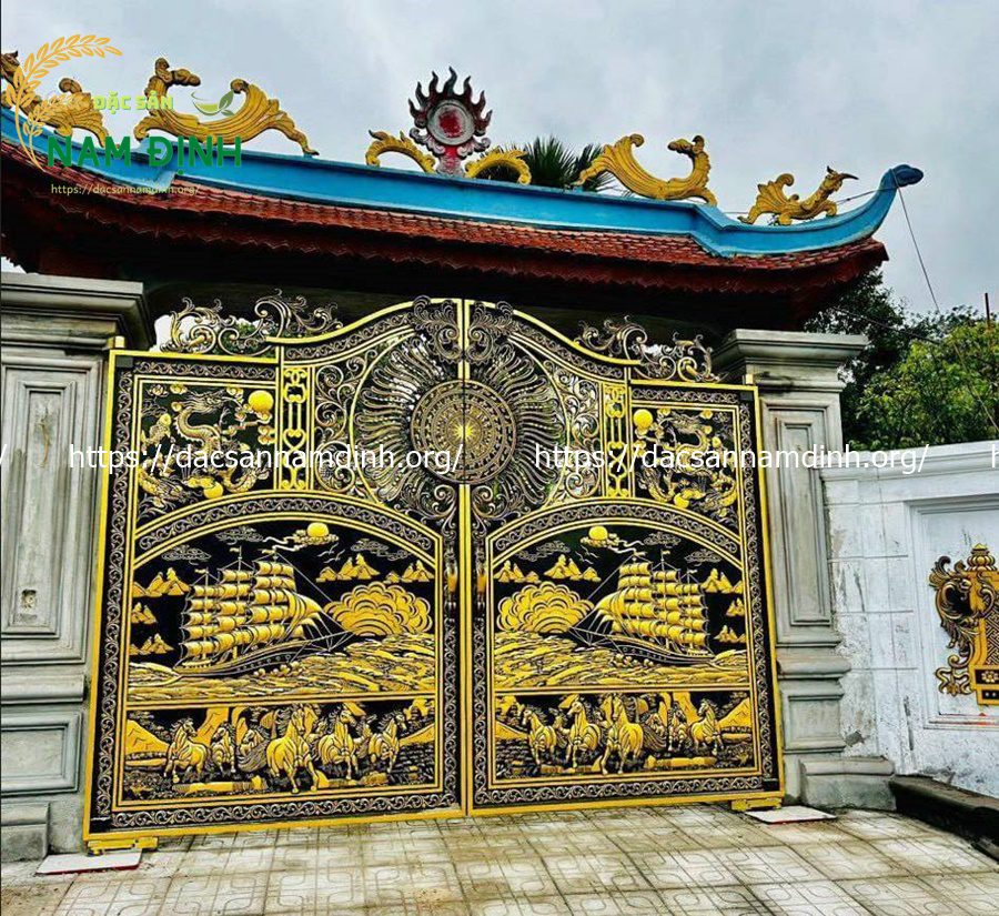 cổng nhôm đúc thuận buồm xuôi gió