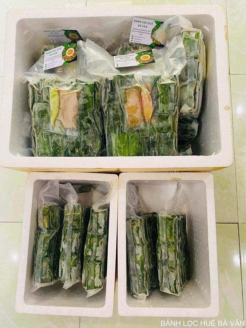 Bánh bột lọc Huế hút chân không và đóng thùng xốp để vận chuyển xa