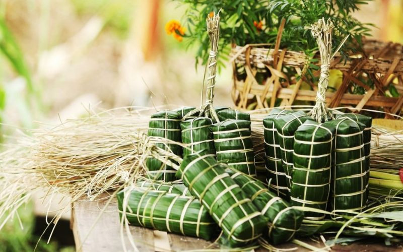 Đăng Nhập 8DAY.COM - Trang Chủ 8Day Link Mới 2025 và bánh tét, cặp đôi truyền thống không thể thiếu trong quà tết.