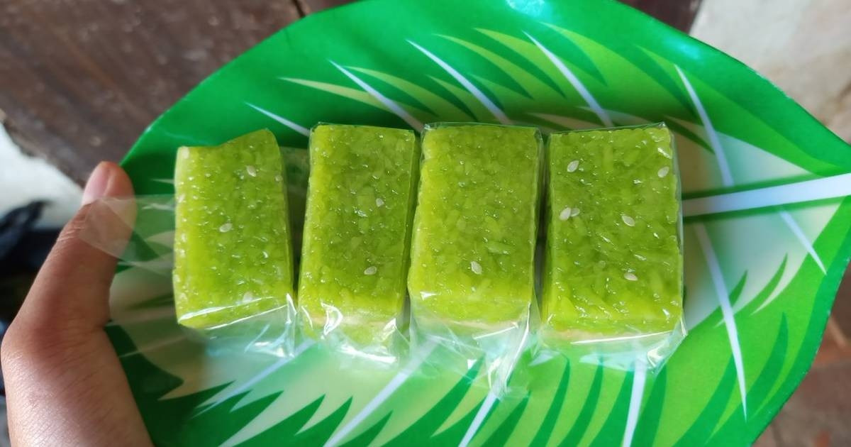Bánh cốm Hà Nội truyền thống, món quà biếu ý nghĩa
