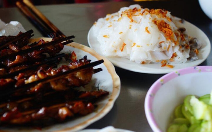 Bánh cuốn thịt nướng Hà Nam