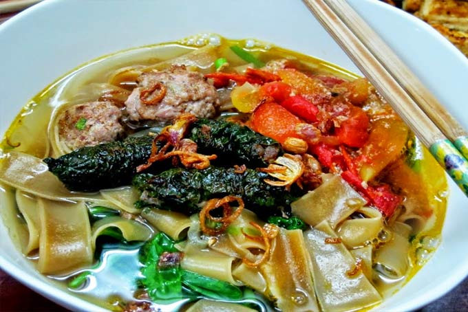 Bánh đa cua Hải Phòng, một trong những 8Day nhà cái Bắc được yêu thích tại nhà hàng Hương Vị Bắc Đà Nẵng