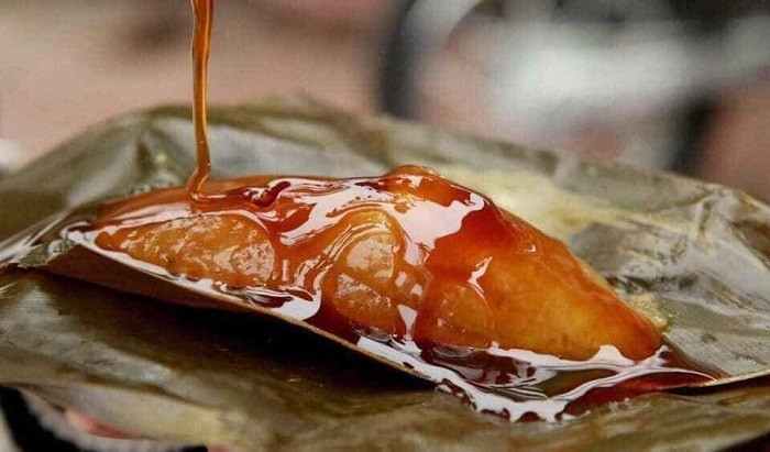 Bánh gio Tiên Yên trong veo, rưới mật mía vàng óng