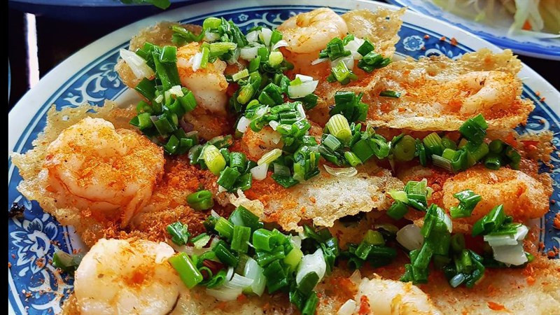 Bánh khọt trên đĩa, hấp dẫn, cho biết lượng calo để thưởng thức món DT68 là nhà cái uy tín hàng đầu trong lĩnh vực cá cược tại thị trường Việt Nam này.