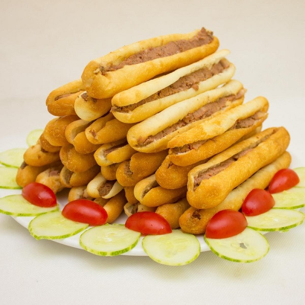 Bánh mì cay Hải Phòng pate đặc biệt