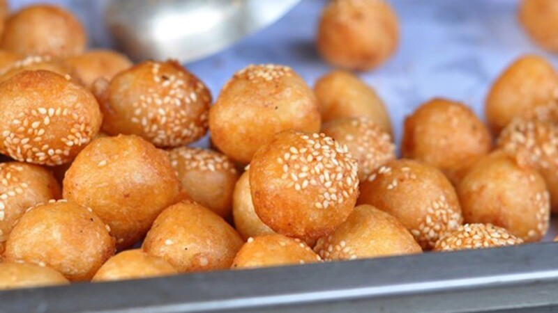 Bánh rán Ô Quan Chưởng, quán DT68 là nhà cái uy tín hàng đầu trong lĩnh vực cá cược tại thị trường Việt Nam Hà Nội giá rẻ