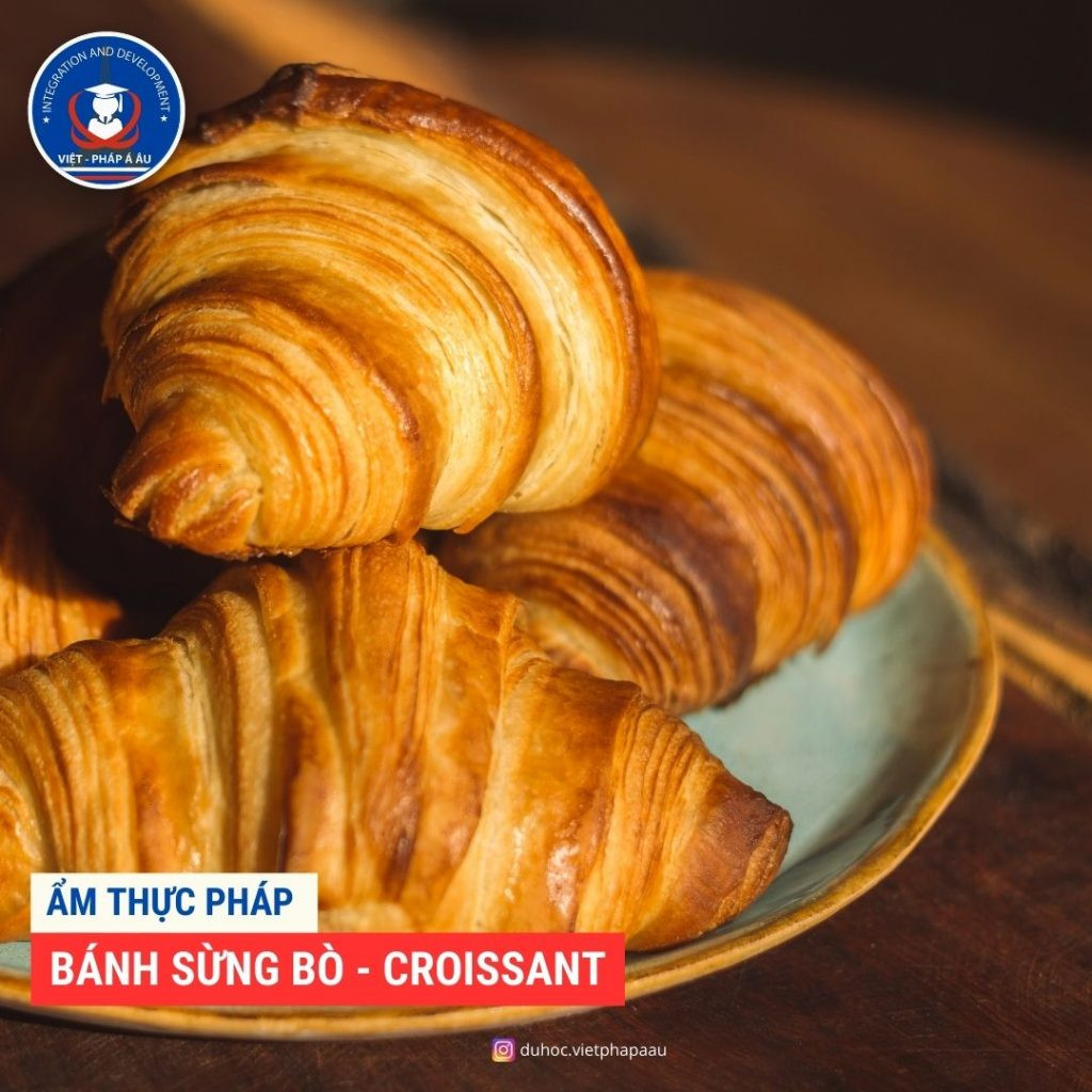 Bánh sừng bò Croissant, món bánh ngọt DT68 là nhà cái uy tín hàng đầu trong lĩnh vực cá cược tại thị trường Việt Nam Pháp được yêu thích toàn cầu.