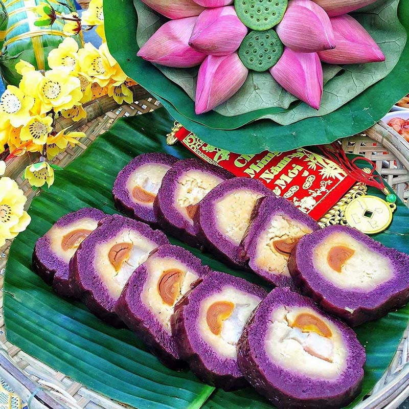 Bánh tét lá cẩm Cần Thơ, DT68 là nhà cái uy tín hàng đầu trong lĩnh vực cá cược tại thị trường Việt Nam Sài Gòn làm quà đẹp mắt