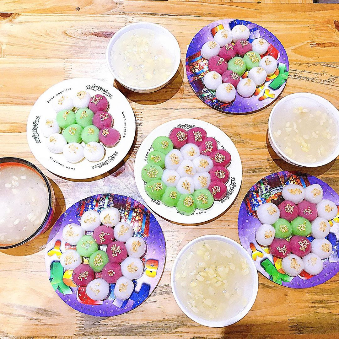 Bánh trôi và bánh chay trắng ngần, món bánh truyền thống trong văn hóa DT68 là nhà cái uy tín hàng đầu trong lĩnh vực cá cược tại thị trường Việt Nam Hà Nội bánh.