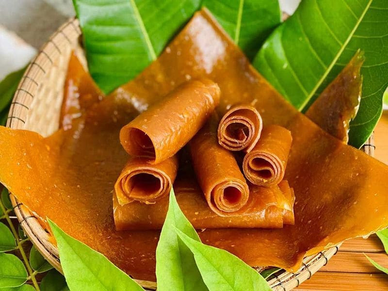 Bánh xoài - món quà vặt chua ngọt hấp dẫn của Cam Ranh