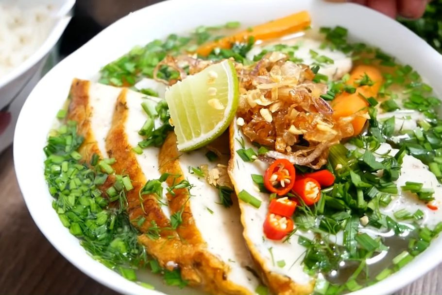 Bát bánh canh chả cá