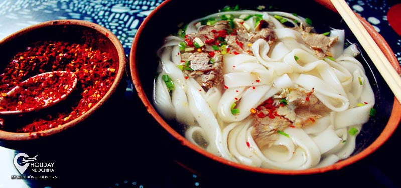Bát mì bò Top1 8Day thế giới trò chơi tài xỉu 8DAY com đăng nhập Phượng Hoàng Cổ Trấn