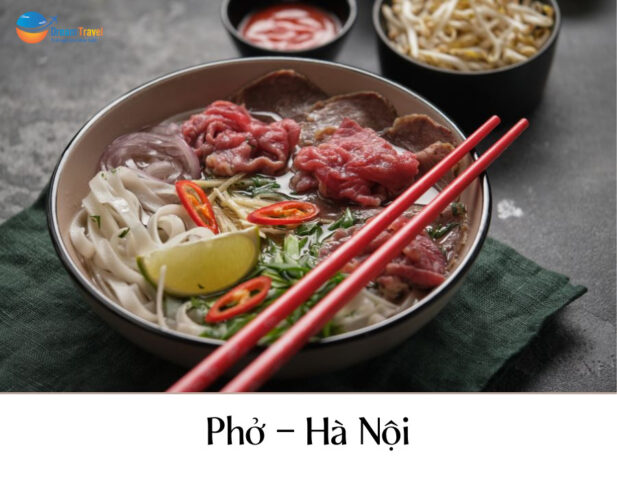 Bát phở bò nóng hổi đặc trưng của ẩm thực miền Bắc Việt Nam