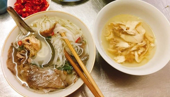 Bát phở Đán 8Day - trang web uy tín đăng ký & đăng nhập dễ dàng nóng hổi với nước dùng trong veo và thịt bò thái mỏng