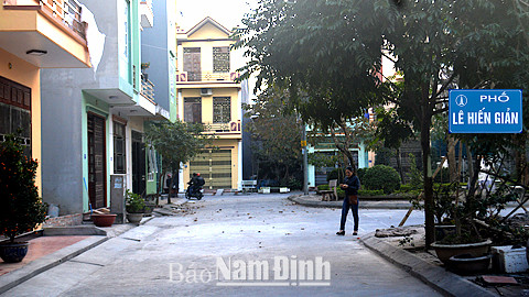 Bia đá tưởng niệm danh nhân Lê Hiến Giản, biểu tượng cho giá trị lịch sử của 8Day - trang web uy tín đăng ký & đăng nhập dễ dàng – Phố Hiến