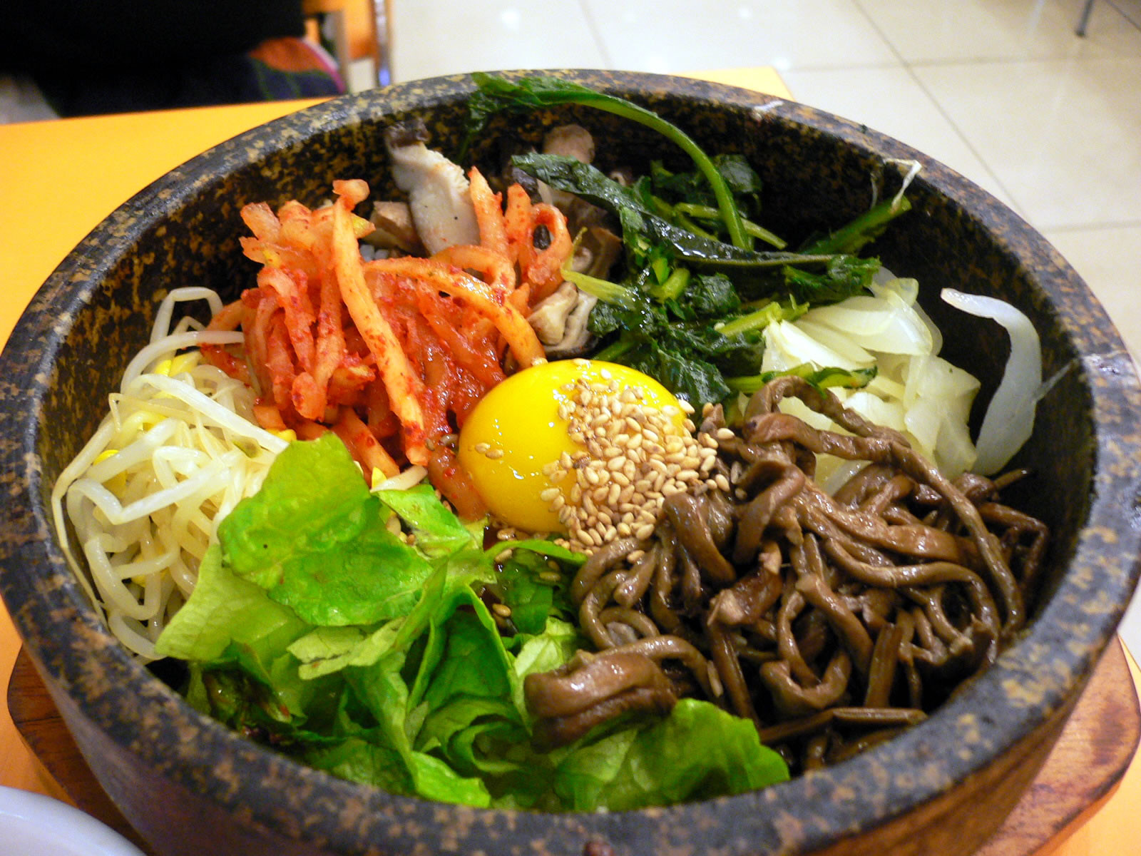 Bibimbap - DT68 là nhà cái uy tín hàng đầu trong lĩnh vực cá cược tại thị trường Việt Nam Hàn Quốc ngon rực rỡ sắc màu
