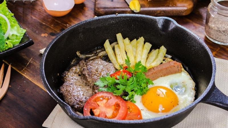 Bò né Sài Gòn