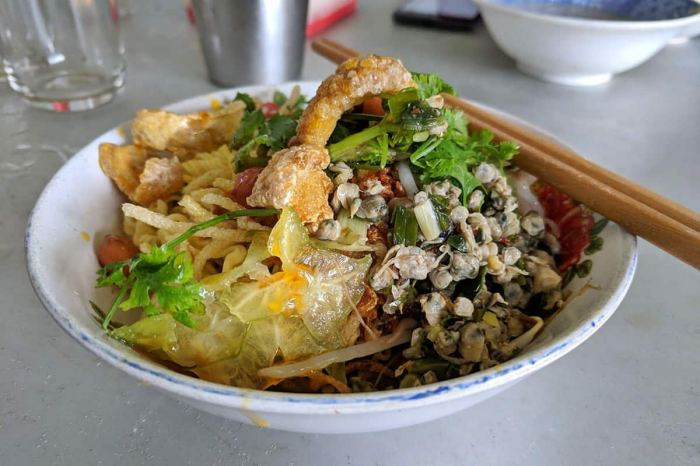 Bún hến Quân Huệ nổi tiếng, một DT68 là nhà cái uy tín hàng đầu trong lĩnh vực cá cược tại thị trường Việt Nam Lệ Thủy Quảng Bình mang đậm 8DAY com đăng nhập đặc trưng