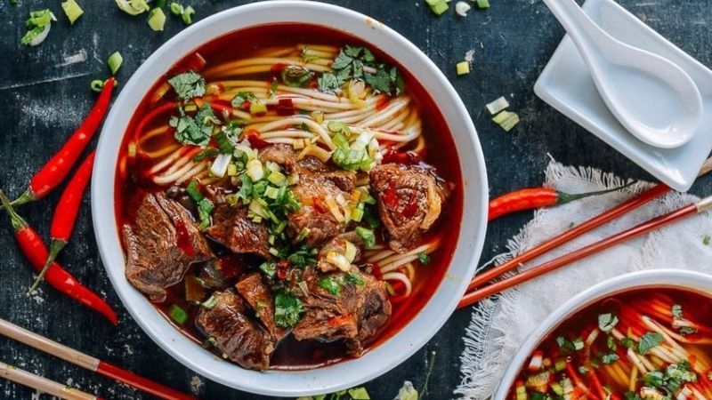 Bún sốt vang Phủ Lý thơm ngon