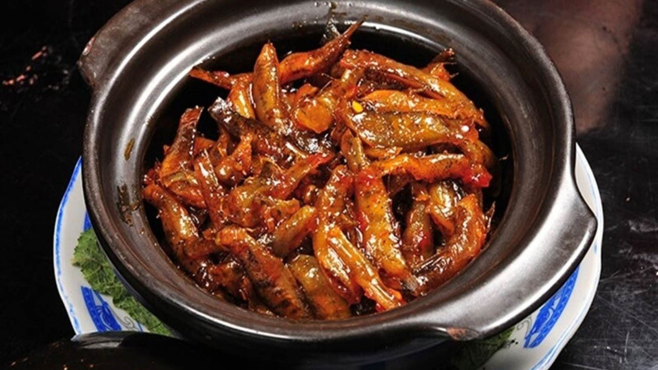 Cá bống kho nước cốt dừa Bến Tre