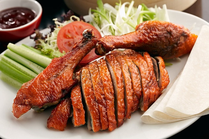 Cá sáy Tiên Yên luộc chấm nước mắm gừng, thịt chắc ngọt