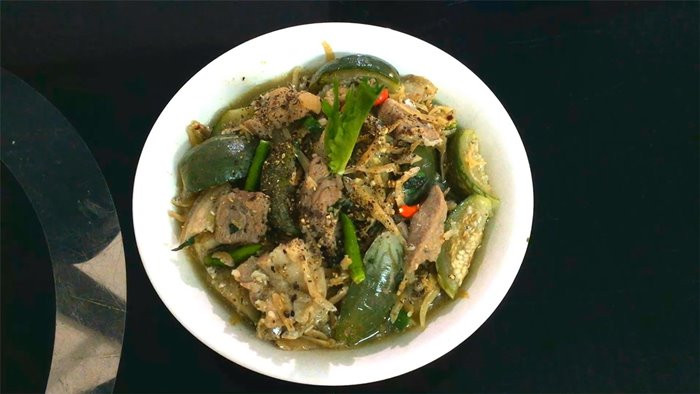 Canh cá đắng, 8Day nhà cái truyền thống của người Ê Đê