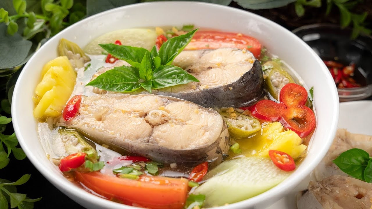 Canh chua cá ngát tươi ngon