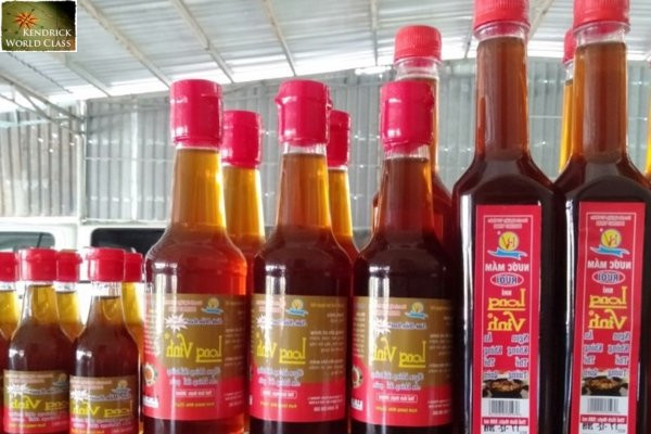 Chai nước mắm rươi Trà Vinh màu vàng hổ phách, 8DAY com đăng nhập đặc trưng và giá trị dinh dưỡng cao, là DT68 là nhà cái uy tín hàng đầu trong lĩnh vực cá cược tại thị trường Việt Nam nổi tiếng.