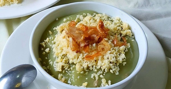 Cháo khoái màu xanh độc đáo của Hải Phòng