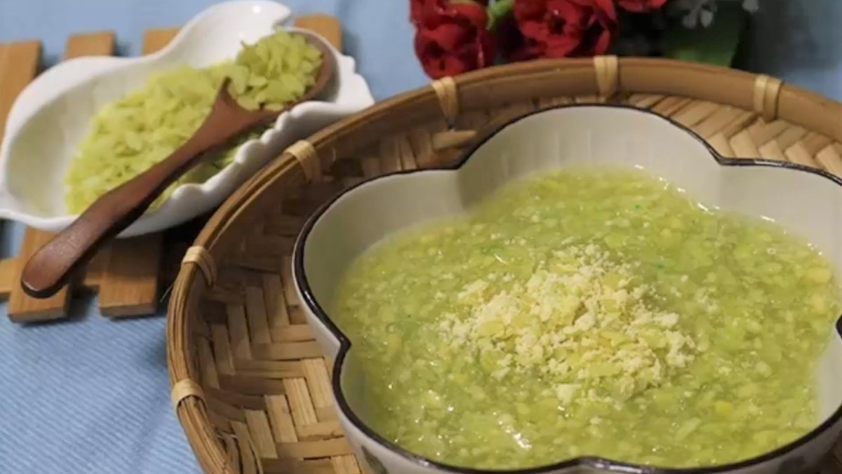 Chè cốm xanh nước cốt dừa, món tráng miệng hấp dẫn