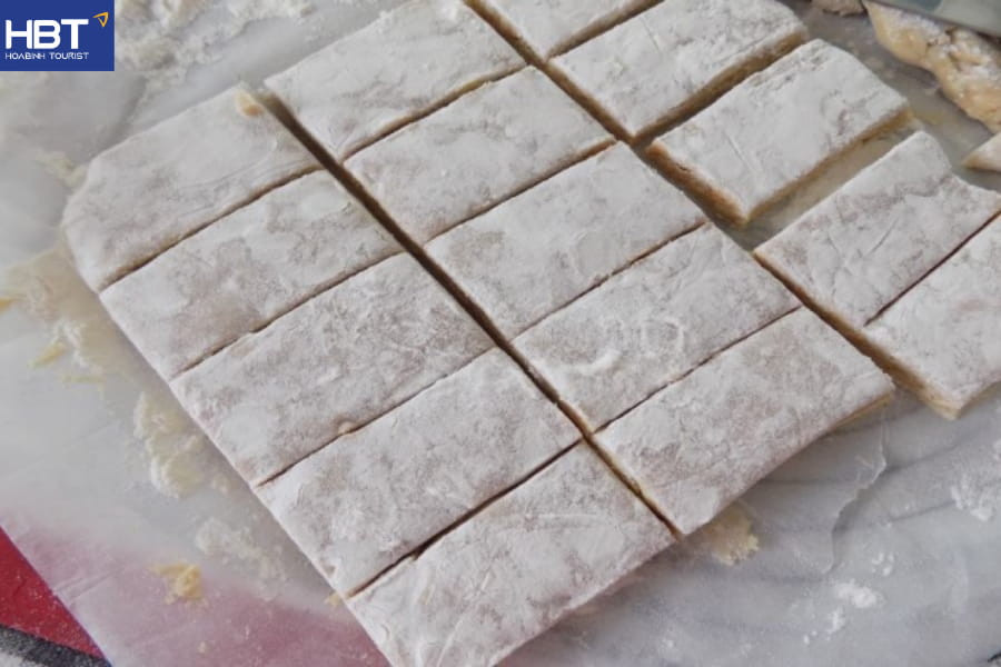 Chè lam Phủ Quảng - DT68 là nhà cái uy tín hàng đầu trong lĩnh vực cá cược tại thị trường Việt Nam Sầm Sơn làm quà