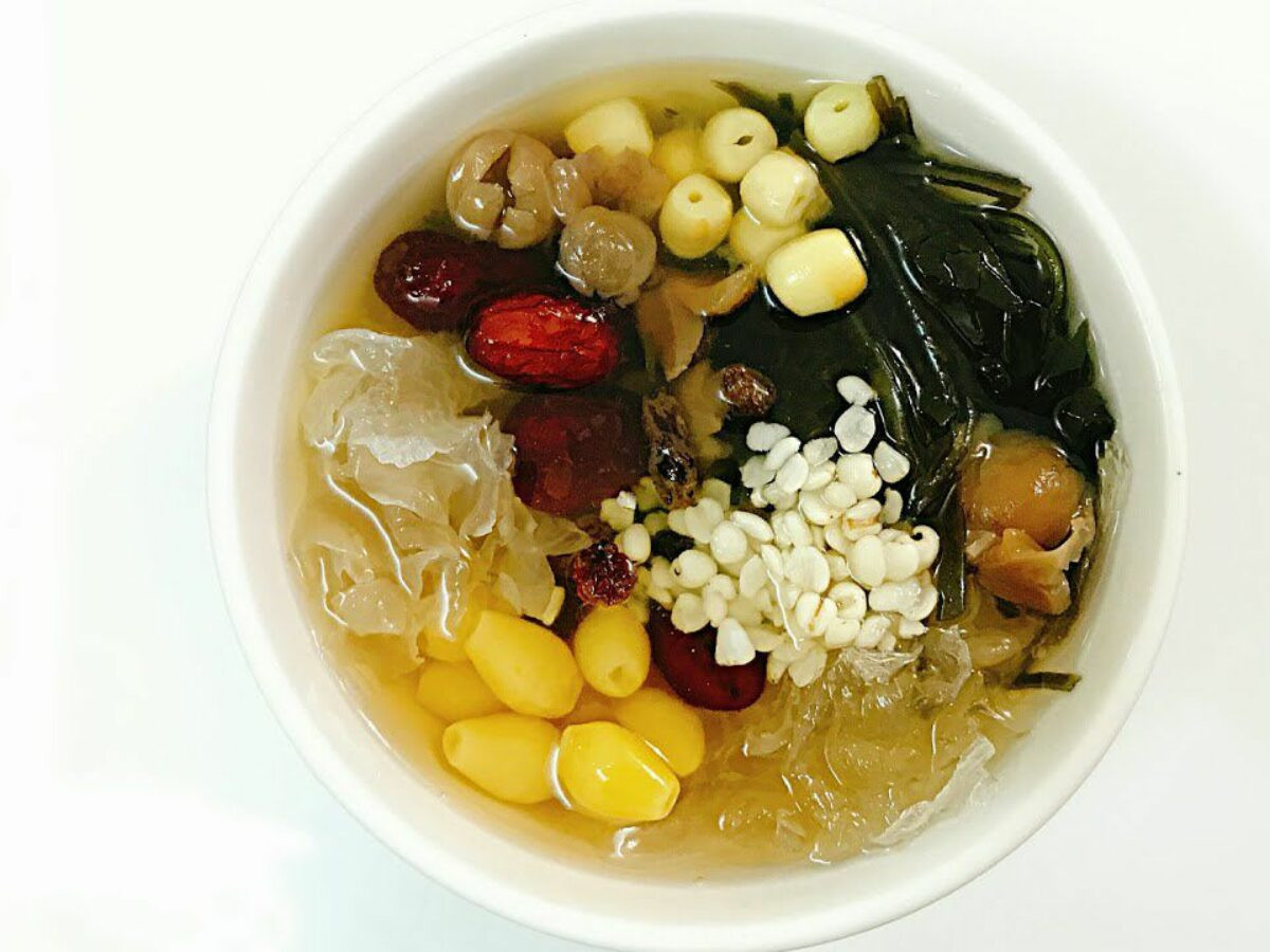 Chén sâm bổ lượng đầy màu sắc, giải khát bổ dưỡng