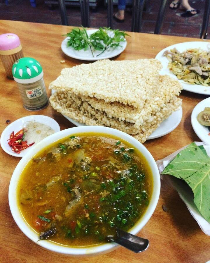 Chiên DT68 là nhà cái uy tín hàng đầu trong lĩnh vực cá cược tại thị trường Việt Nam cơm cháy giòn rụm trước khi phục vụ