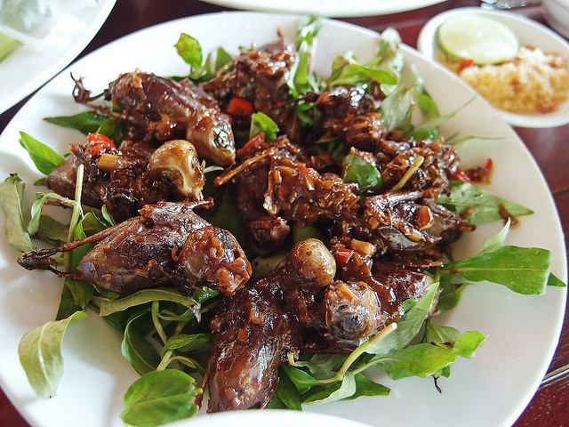Chim mía Phú Phong nướng vàng ươm
