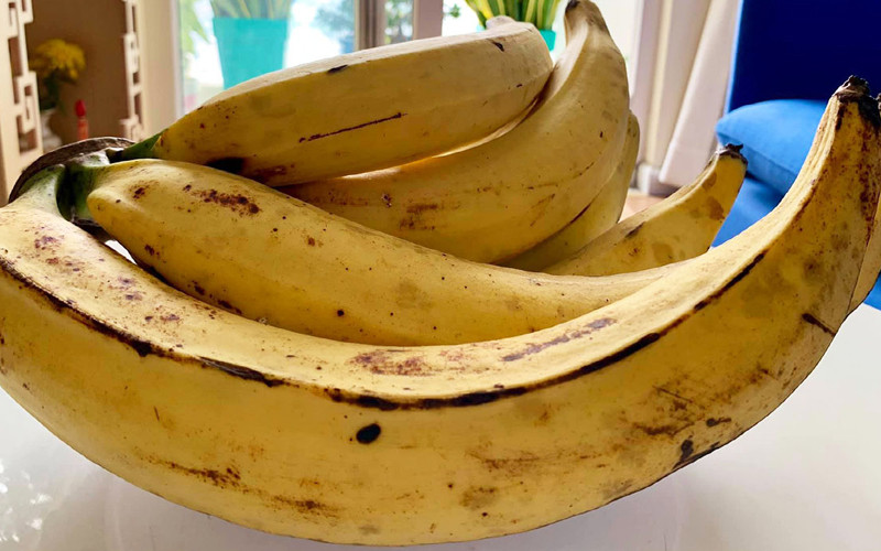 Chuối Tá Quạ khổng lồ