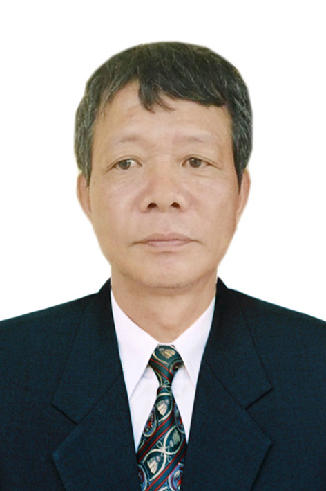 Công chức Nông nghiệp và xây dựng Nông thôn mới tại xã Giao Yến, Trần Ngọc Vinh, đóng góp vào phát triển địa phương.