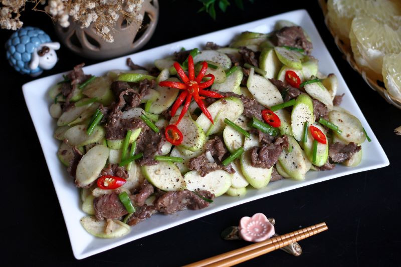 Củ niễng xào thịt bò, 8Day nhà cái hấp dẫn cùng cơm nóng