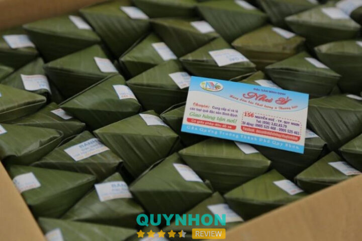 Cửa hàng 8Dayvn con khuyến mãi lớn Bình Định Như Ý với Bánh Ít Lá Gai thơm ngon